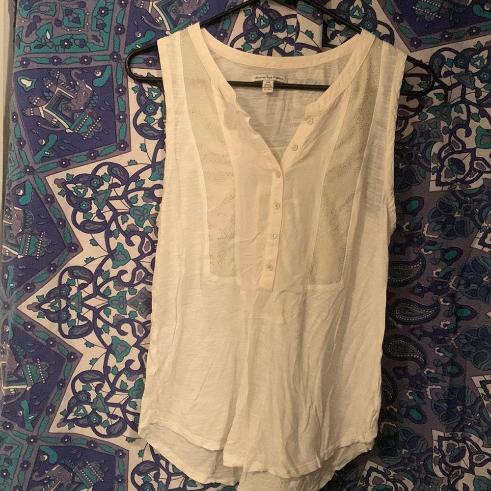 American Eagle flowy shirt